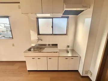 カーサ帯山B棟 201号室