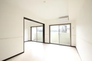 アルテミス帯山 102号室