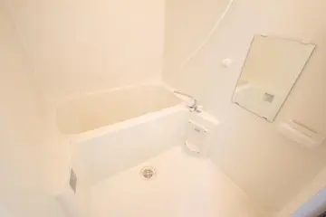 アルテミス帯山 102号室