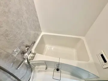 Major大津 203号室