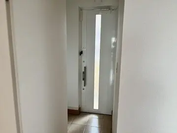 ヨーロピアンシャレー清水万石 弐番館 104号室