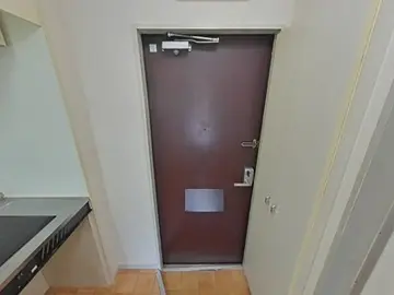 マーカス帯山 102号室