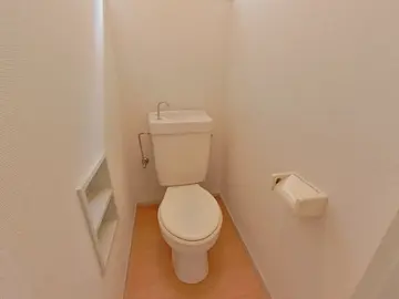 マーカス帯山 104号室