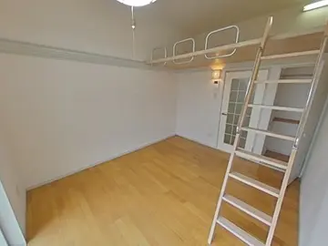 マーカス帯山 105号室