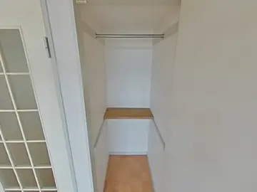 マーカス帯山 105号室