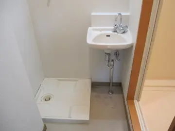 田原ビル 502号室