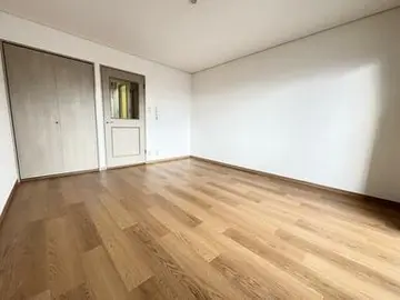 オーファス健軍 301号室