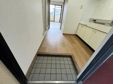 オーファス健軍 301号室