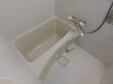 Graybrook Arata 104号室