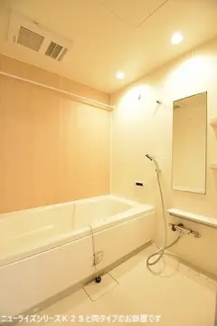 CFメゾン 101号室