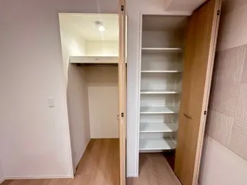 ソレールヴィラ・クレスト 205号室