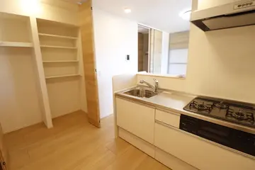 ソレール ヴィラ Ⅱ D棟 302号室