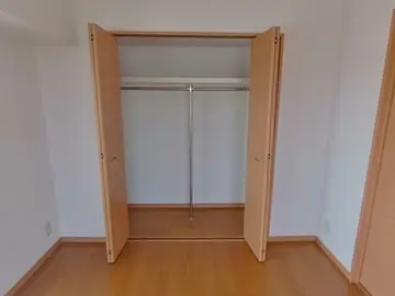 サテンドール黒髪 906号室