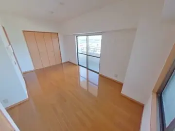 サテンドール黒髪 1001号室