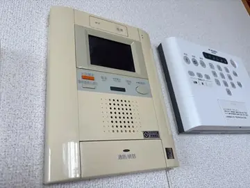 サテンドール黒髪 301号室