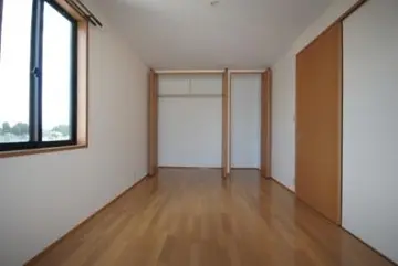 パインヒル21 Ⅲ-101号室