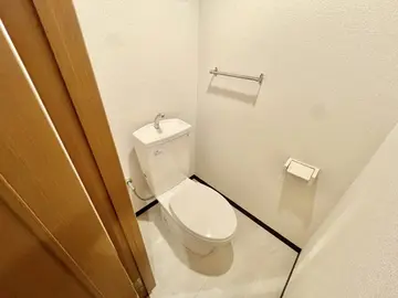 帯山ビル 305号室