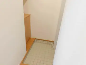 レフィアントすずや 102号室