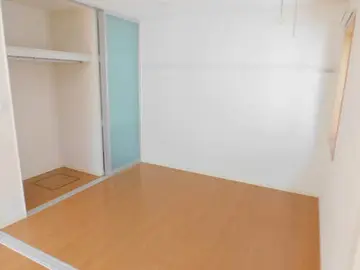 レフィアントすずや 102号室