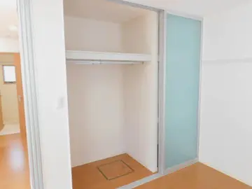 レフィアントすずや 102号室