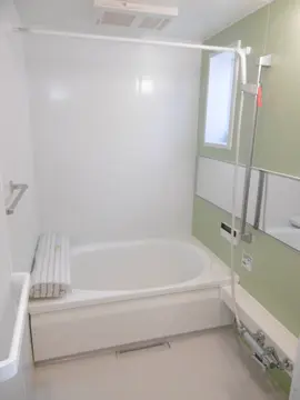 レフィアントすずや 102号室