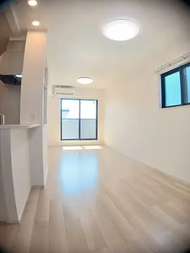 クレールヴィラージュ Ⅰ 201号室