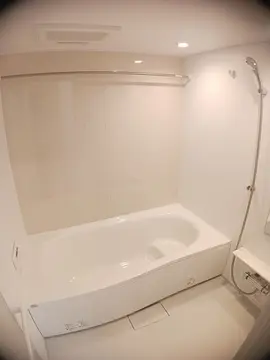 クレールヴィラージュ Ⅰ 201号室