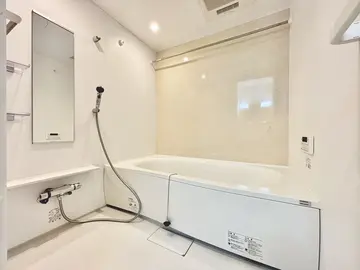 クレールヴィラージュ Ⅱ 106号室