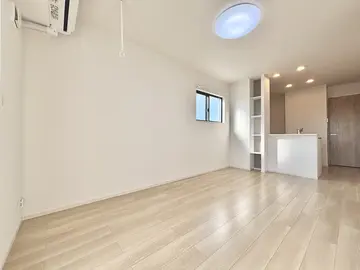 クレールヴィラージュ Ⅱ 206号室