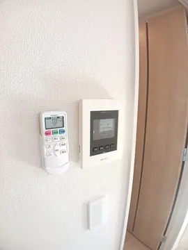 クレールヴィラージュ Ⅱ 206号室