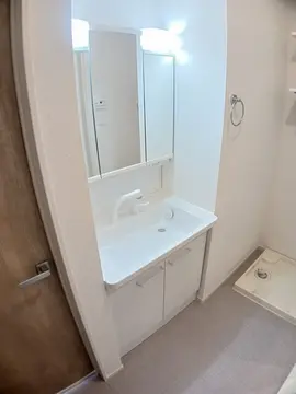 クレールヴィラージュ Ⅱ 206号室