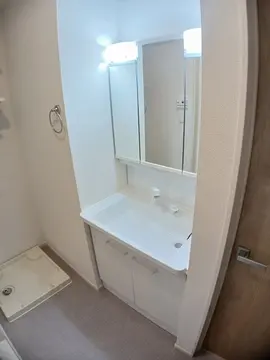 クレールヴィラージュ Ⅱ 103号室