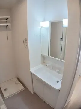 クレールヴィラージュ Ⅱ 101号室