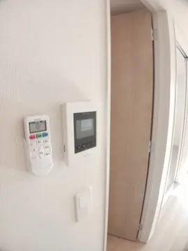 クレールヴィラージュ Ⅱ 205号室