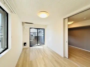 ワーズイヤー12 101号室