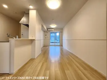 エターナルノバ 102号室