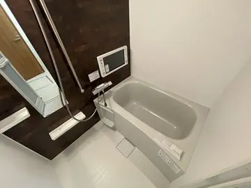 ラ・ポルテ光の森北ⅧSouth 101号室