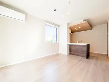 ヴェルメゾン須屋 103号室