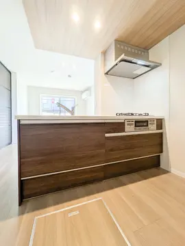 ヴェルメゾン須屋 103号室