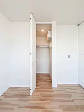 ヴェルメゾン須屋 104号室