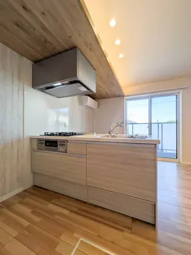 ヴェルメゾン須屋 104号室