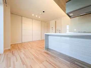 ヴェルメゾン須屋 104号室