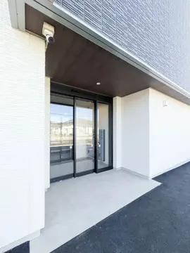 ヴェルメゾン須屋 102号室