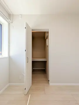 ヴェルメゾン須屋 202号室