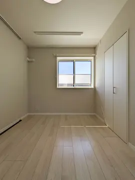 ヴェルメゾン須屋 202号室