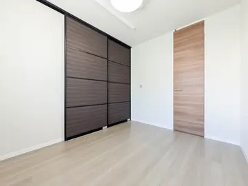 ヴェルメゾン須屋 203号室