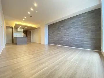 Refiant東谷山 202号室