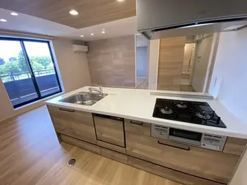 Refiant東谷山 201号室