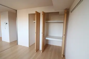 グランステラ 305号室