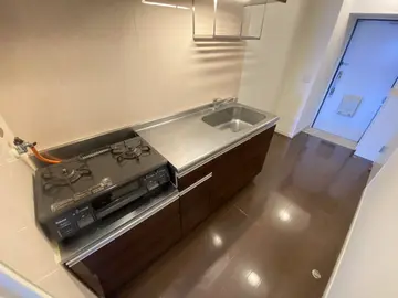 サムティ東谷山 304号室